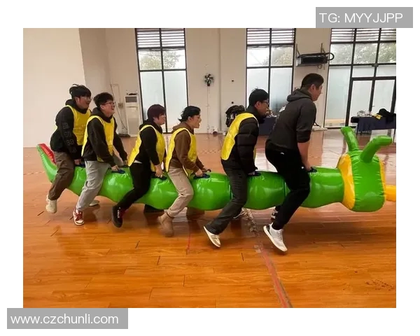 西安网球队在联合会杯中的团队协作展现出卓越的竞技精神与默契配合