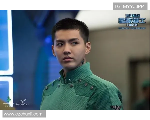 足球明星变装视频大揭秘看他们如何颠覆形象与风格